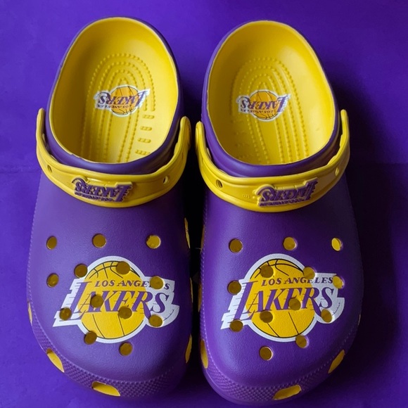 🏀 CROCS NBA™️ LOS ANGELES LAKERS CLASSIC CLOGS 🏀 - Picture 10 of 16